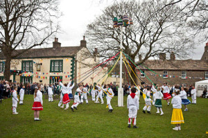 Maypole Dancing from www.vagabondbaker.com